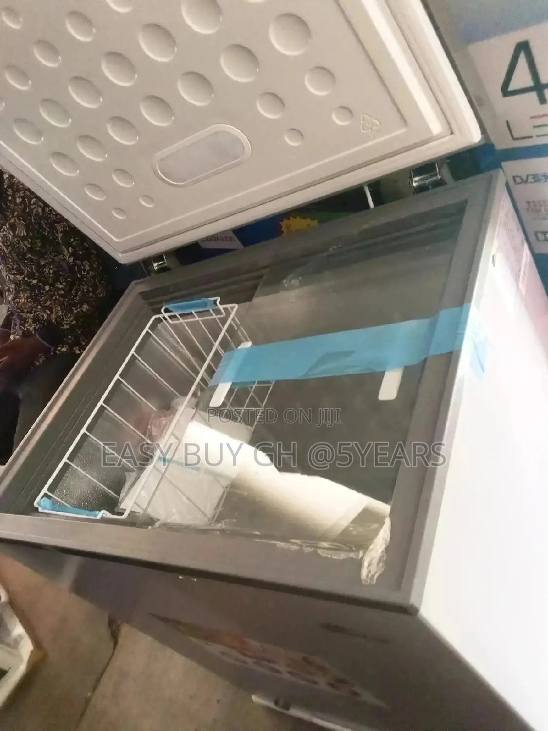 Pearl Chest 200l Freezer (+FREE BLANDER/KETTLE) Freezer