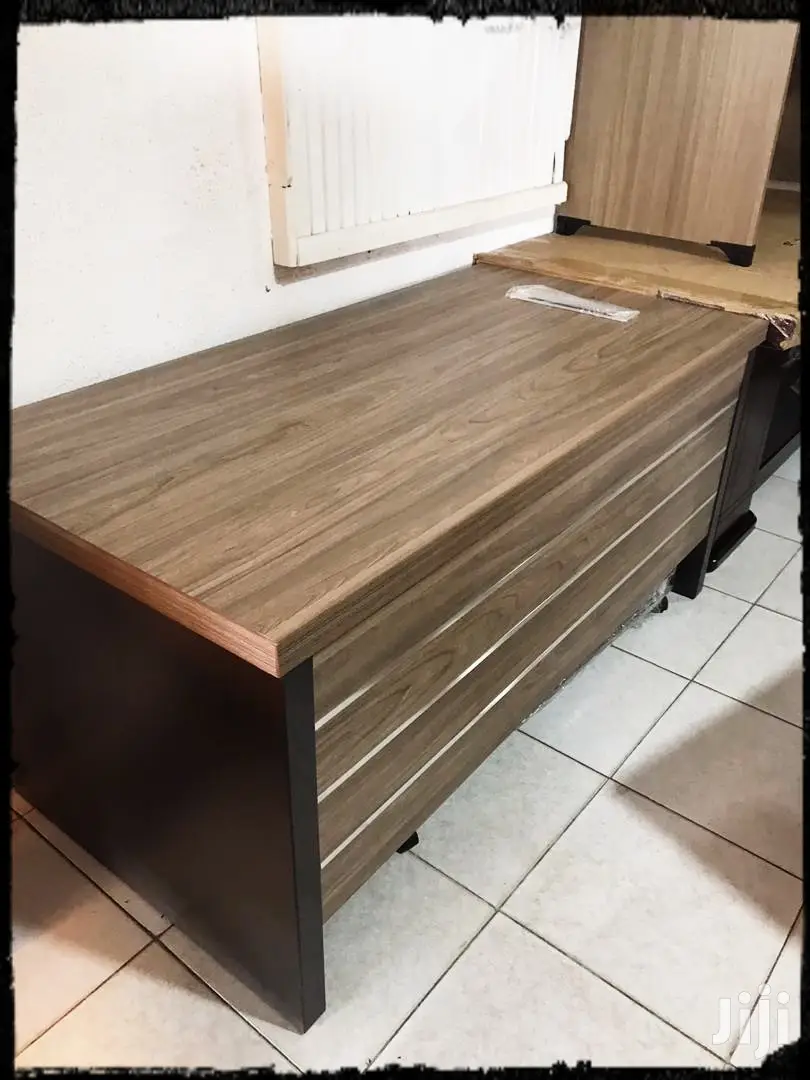 L-Shape Office Desk