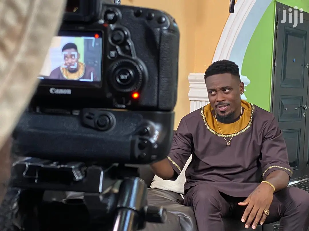 Professional Photographer Video
