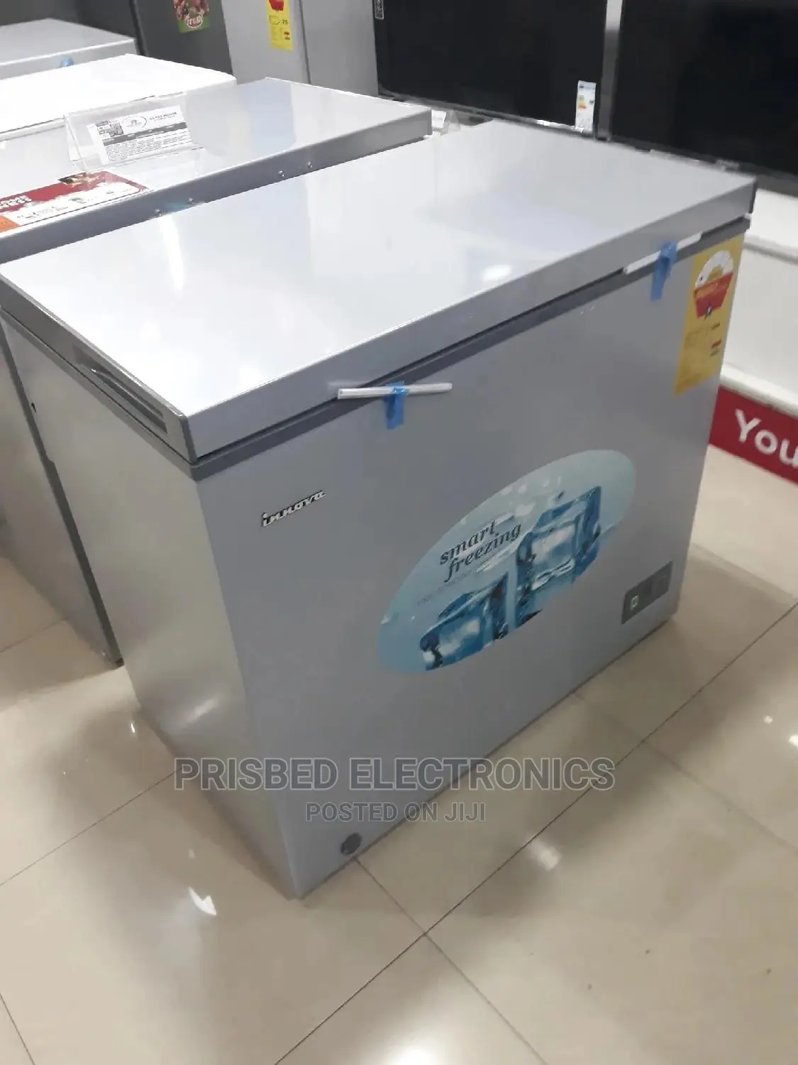 Innova Chest Freezer 200lit With Sliding Glass on Top