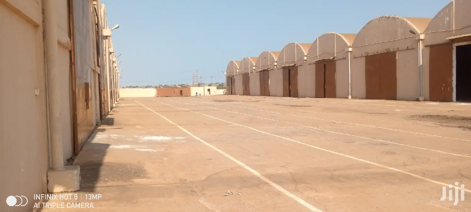 10000 Sqm Warehouse at Tor