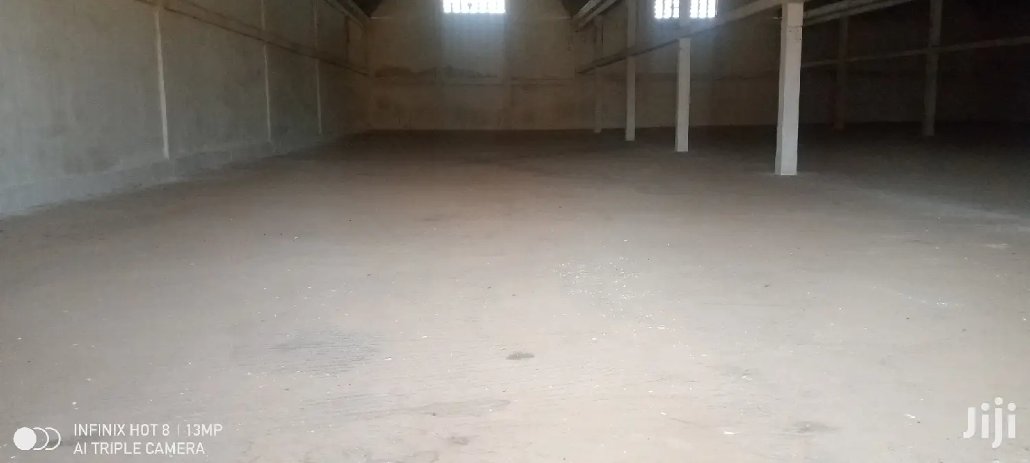 10000 Sqm Warehouse at Tor
