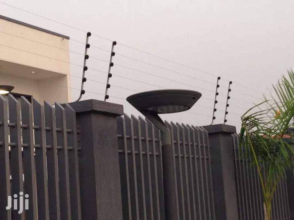 Electric Fence With Power and Alarm
