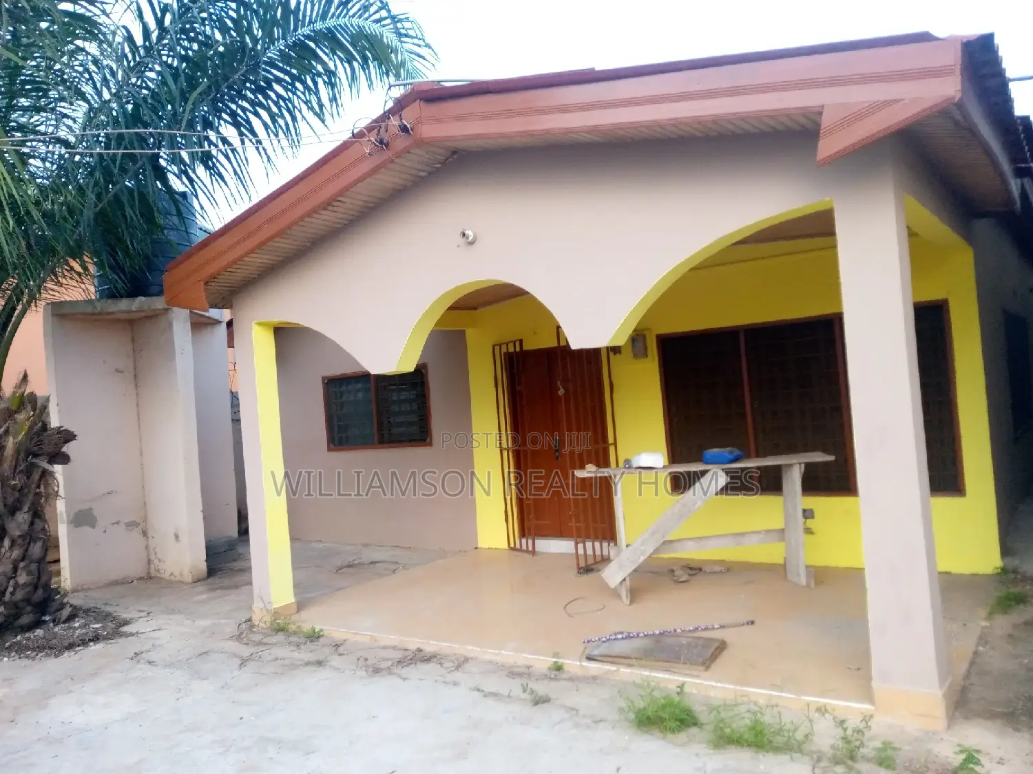 2bdrm House in Community 18, Spintex for rent