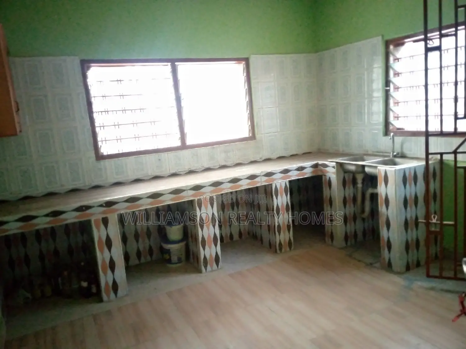 2bdrm House in Community 18, Spintex for rent