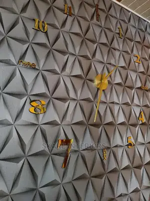 3d Reflective Clocks