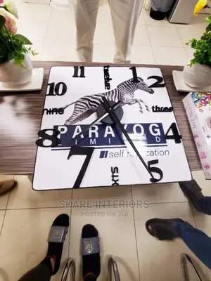 3d Reflective Clocks
