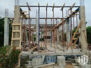Props/Scaffolds/Bamboo/Metals/Decking /Formwork