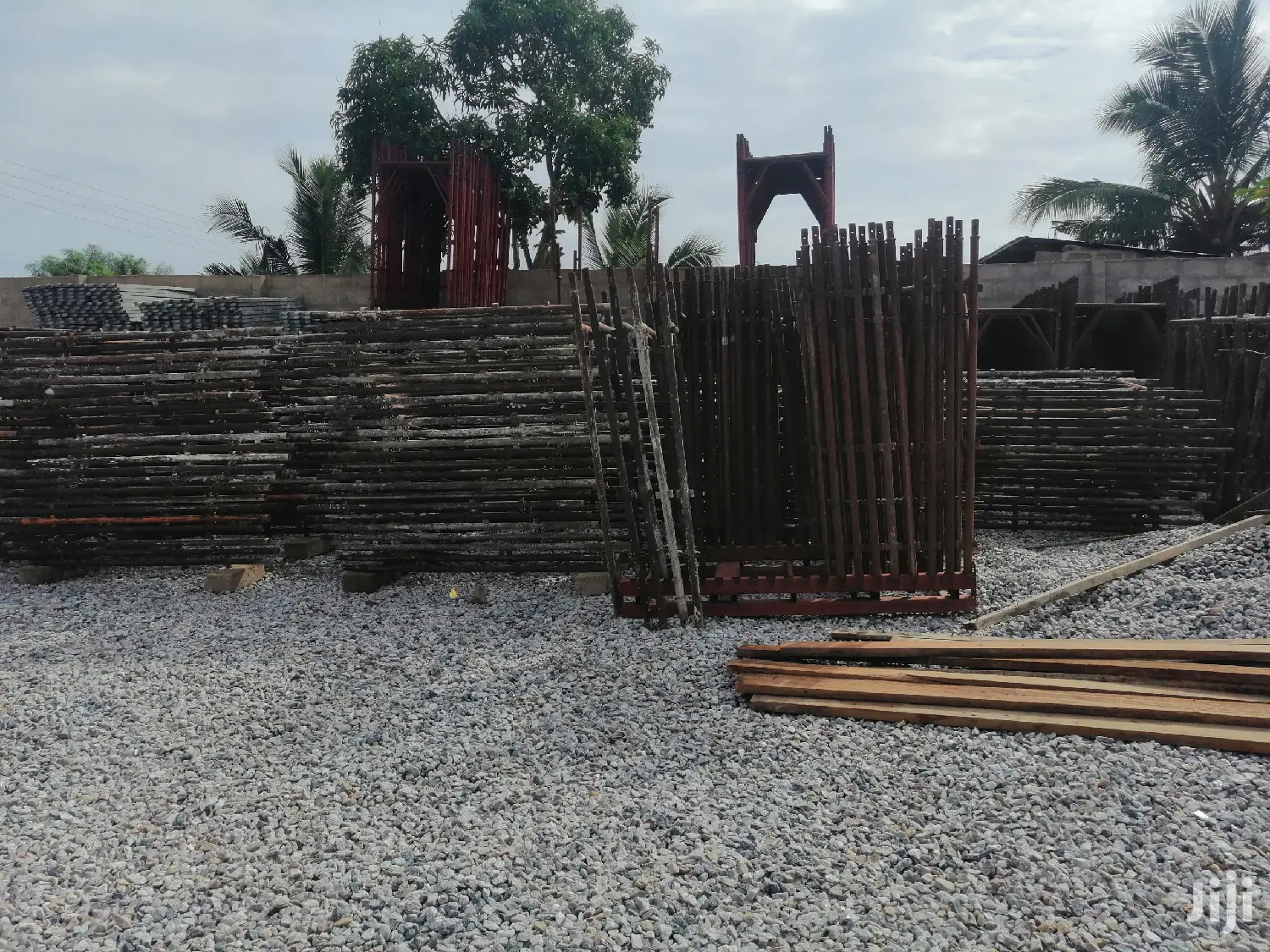 Scaffold/Painting/Scaffolds/Decking /Formworks/Metals