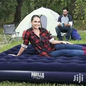 King Size Inflatable Bed + Free Pump