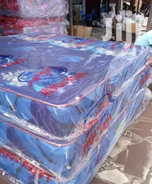 Queen Size Mattress (8 Inches Thick)