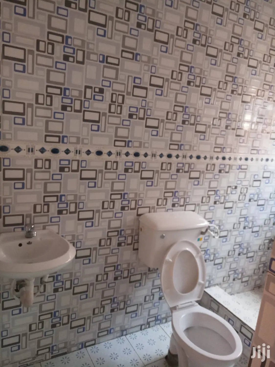4bdrm House in Dr Roko, Achimota for sale