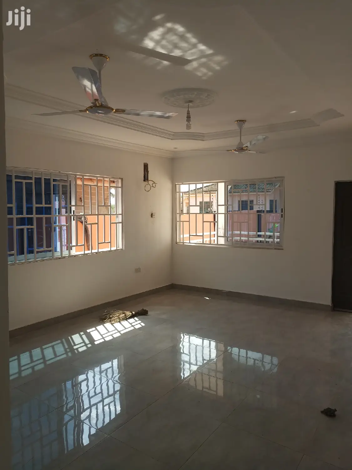 4bdrm House in Dr Roko, Achimota for sale