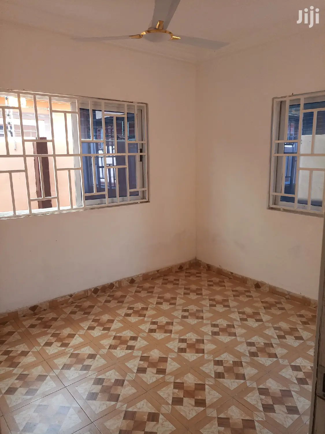 4bdrm House in Dr Roko, Achimota for sale