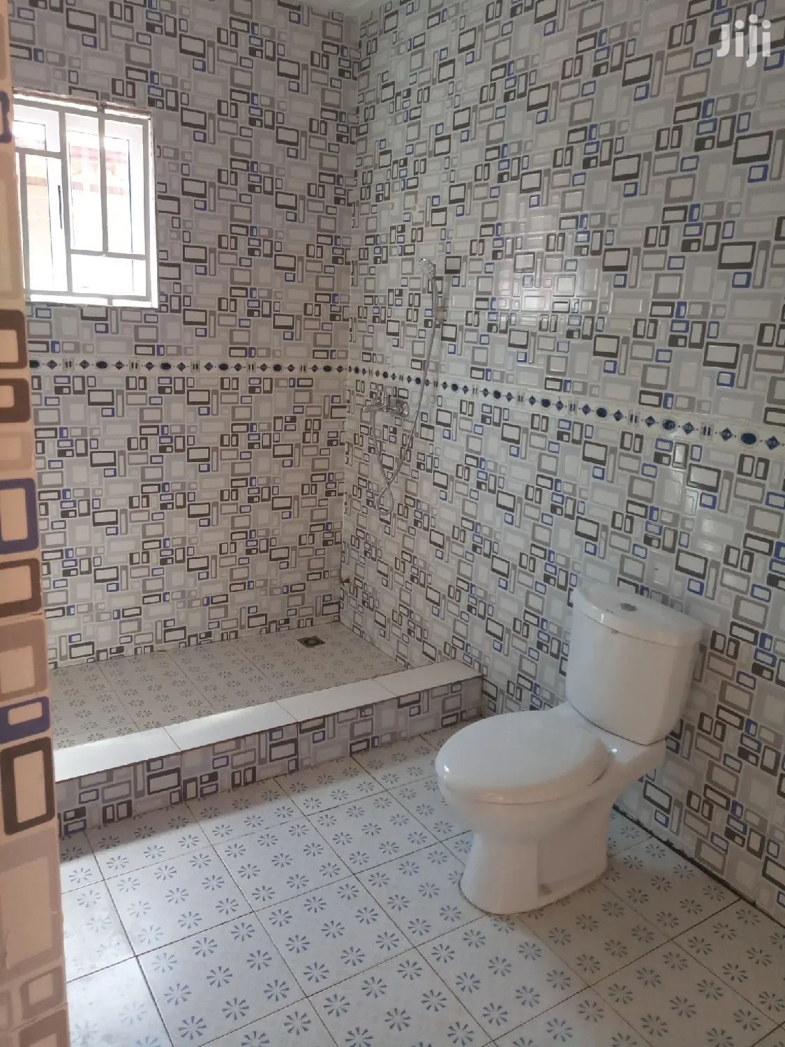 4bdrm House in Dr Roko, Achimota for sale