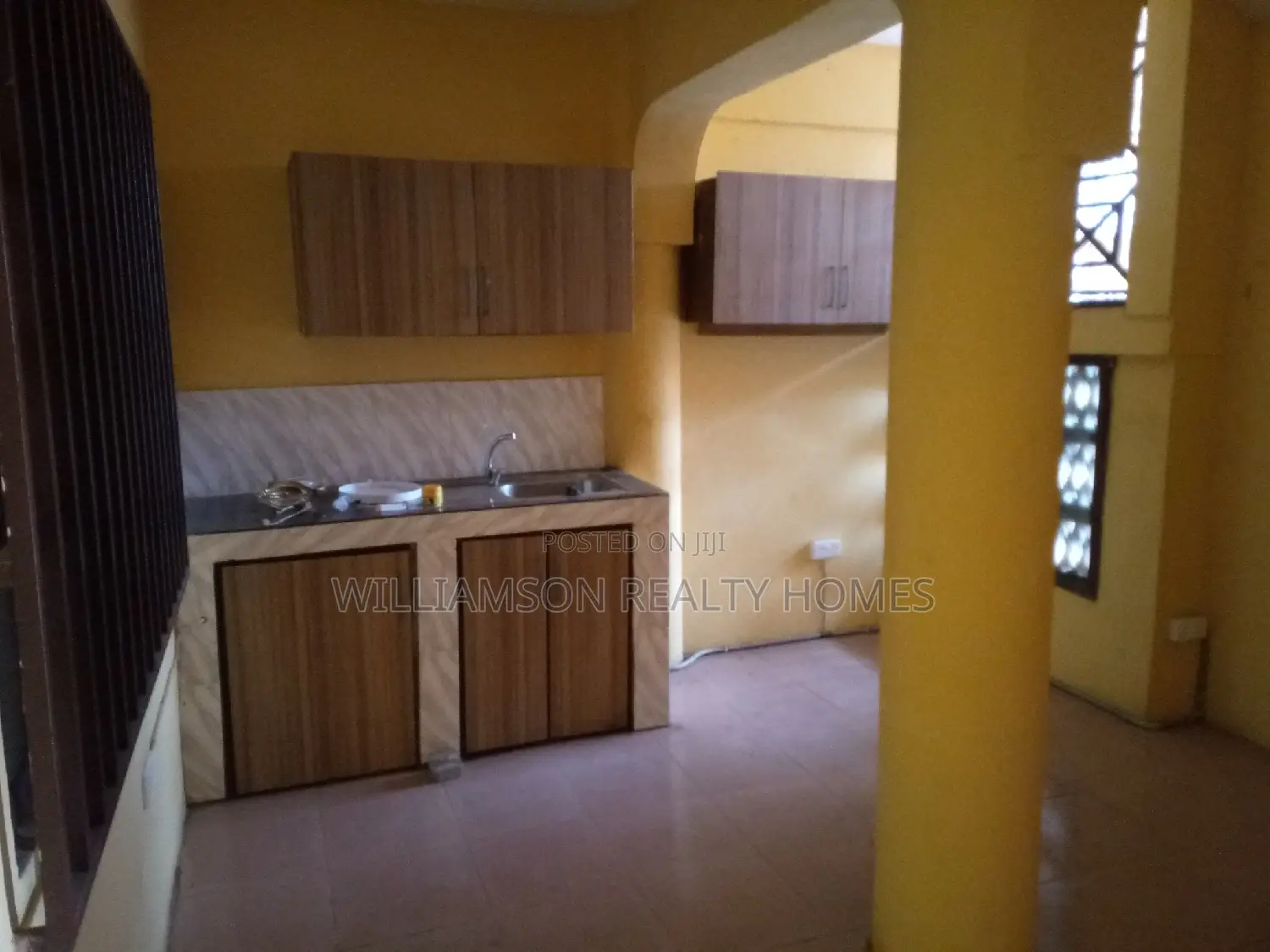 1bdrm Apartment in Community 18, Spintex for rent