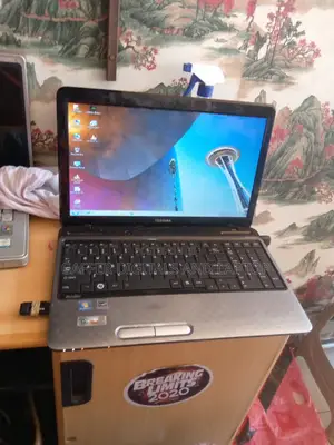 Laptop Toshiba A50 4GB Intel Core 2 Duo HDD 250GB