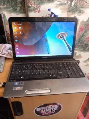 Laptop Toshiba A50 4GB Intel Core 2 Duo HDD 250GB