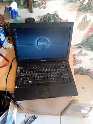Laptop Dell Adamo Onyx 4GB Intel Core 2 Duo HDD 250GB