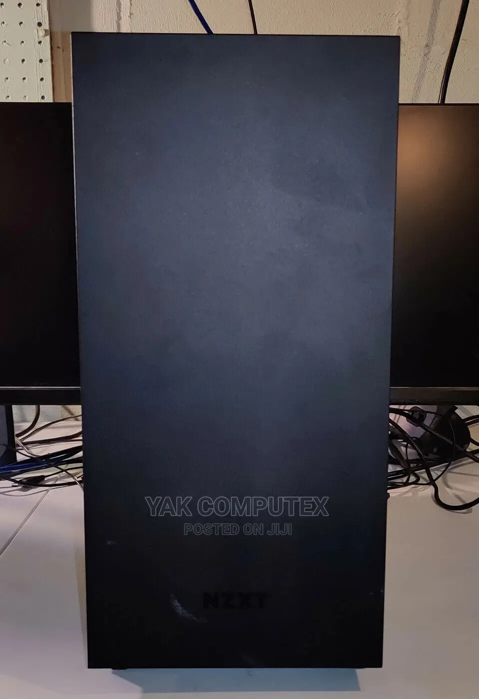 New Asus ROG STRIX GD30CI 16GB AMD Ryzen SSHD (Hybrid) 2T