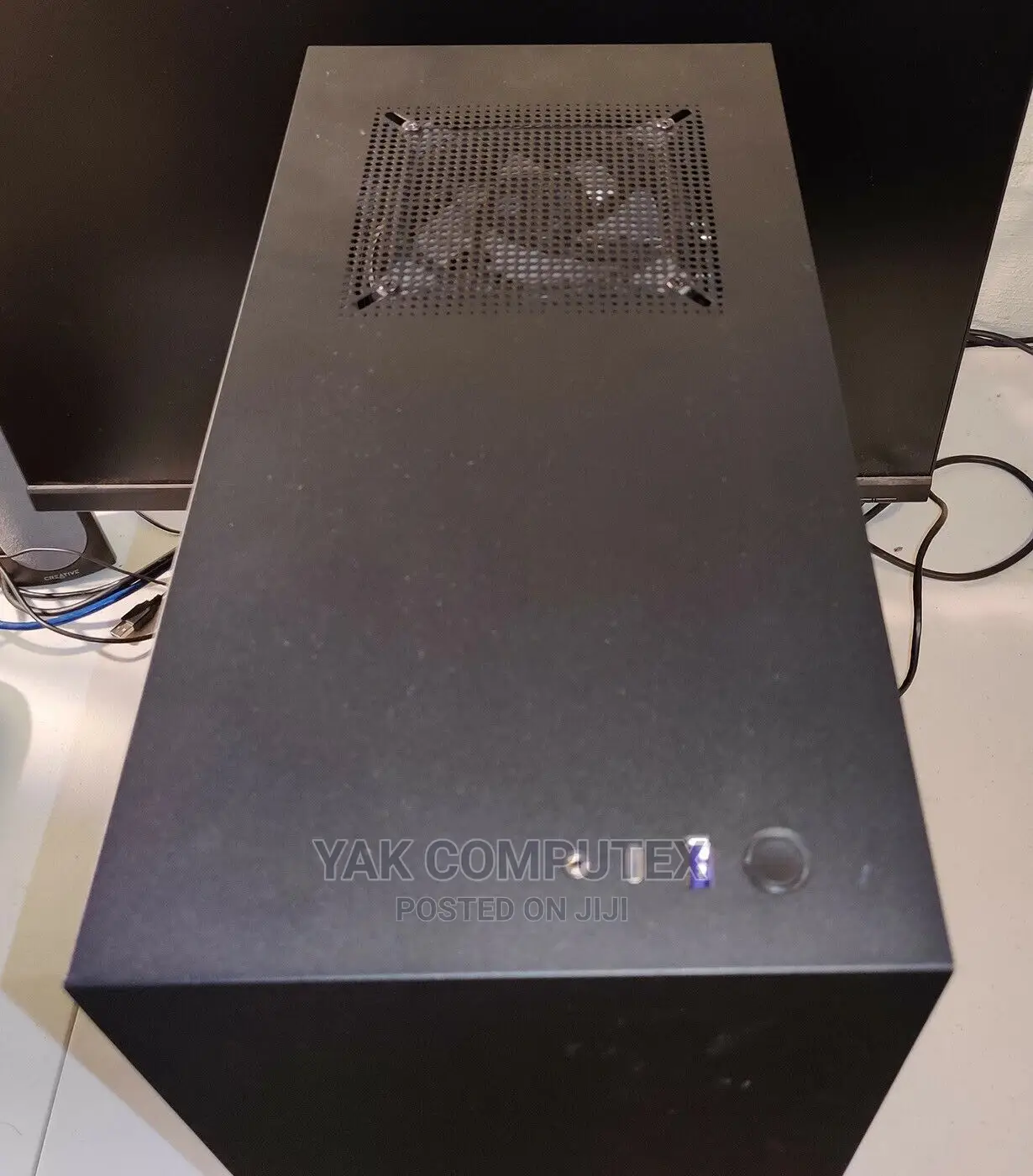 New Asus ROG STRIX GD30CI 16GB AMD Ryzen SSHD (Hybrid) 2T
