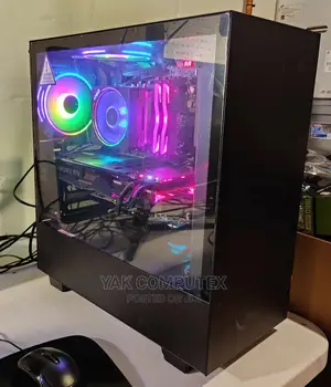 New Asus ROG STRIX GD30CI 16GB AMD Ryzen SSHD (Hybrid) 2T