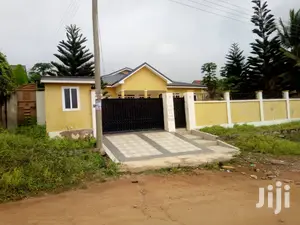 4bdrm House in Dome for sale