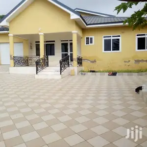 4bdrm House in Dome for sale
