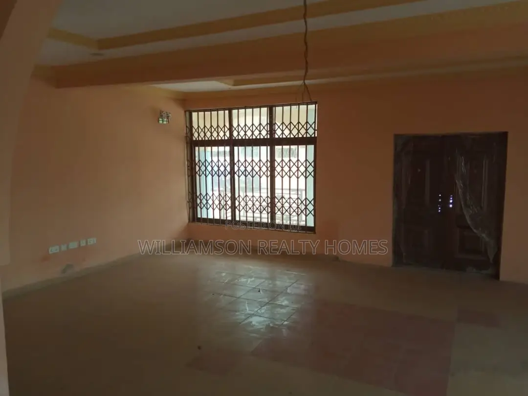 4bdrm Apartment in Hfc Estate, Spintex for rent
