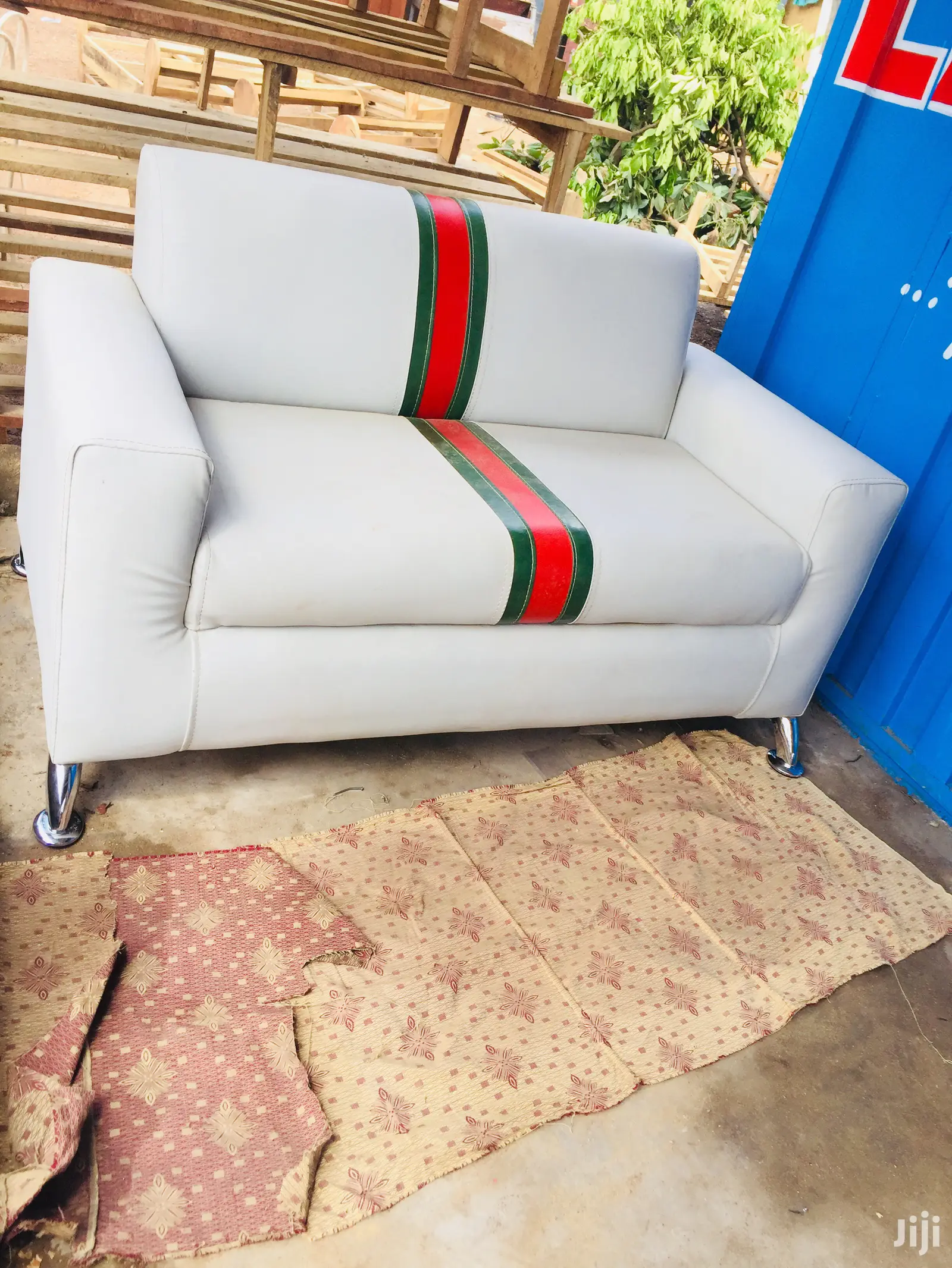 2 in 1 Sofa Chair