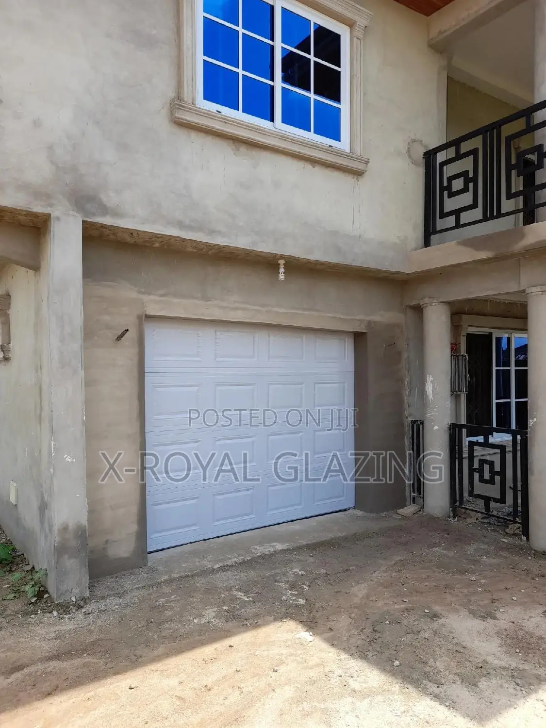 Morden Remote Control Garage Door