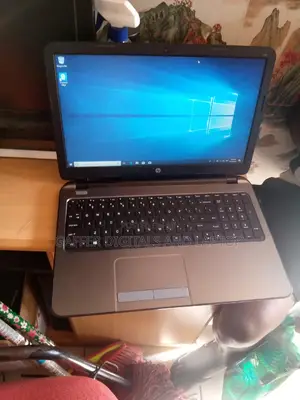 Laptop HP 255 G4 4GB AMD A4 HDD 350GB