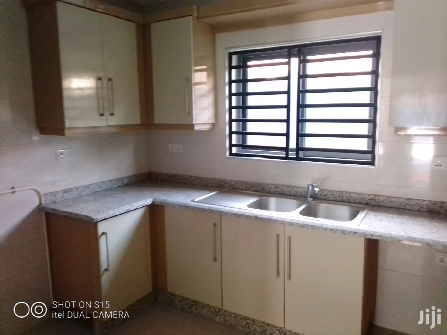 Newly Built 2 Bedroom Apt At Teshie Bushroad