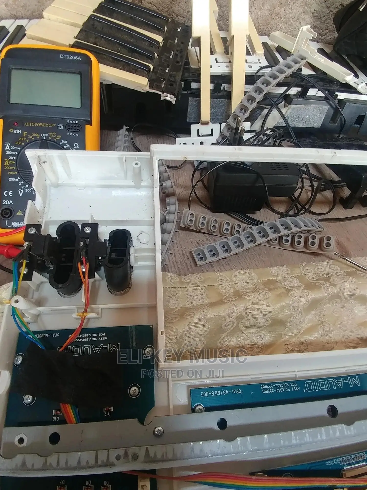 Eli Keyboards Repairs, Piano, M-Audio and Synthesizers.
