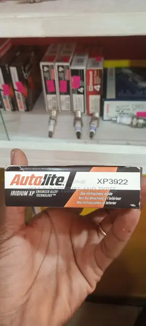 Original Autolite XP3922 Iridium Spark Plugs + Delivery