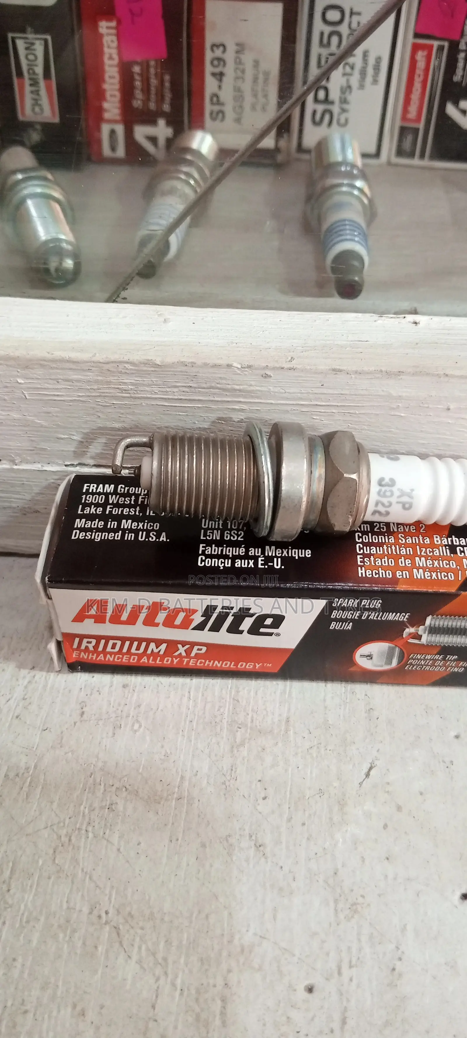 Original Autolite XP3922 Iridium Spark Plugs + Delivery