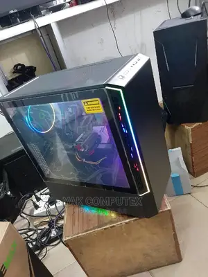 New Asus ROG STRIX GD30CI 16GB Intel Core I5 SSHD (Hybrid) 1T