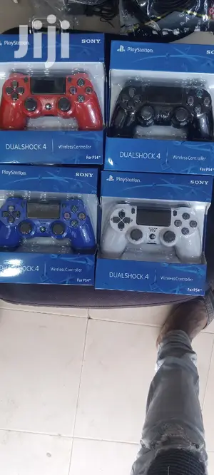 Dual Shock 4 Game Pad (Ps4)