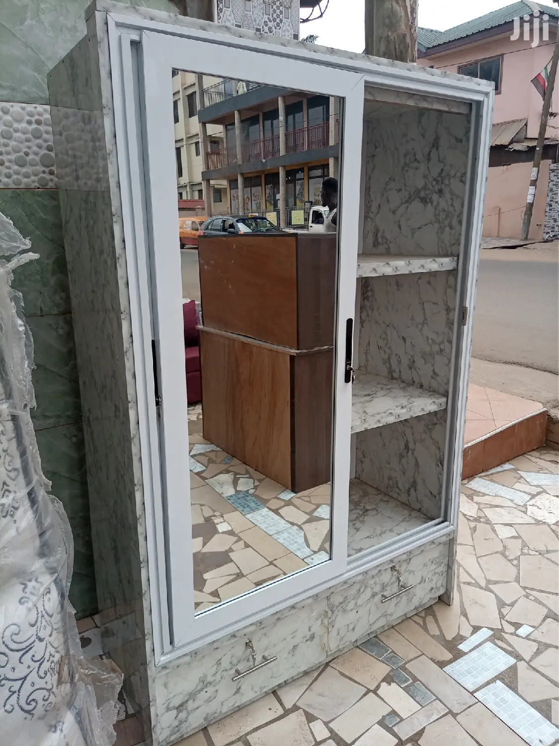Modenised Wardrobe Sliding Doors