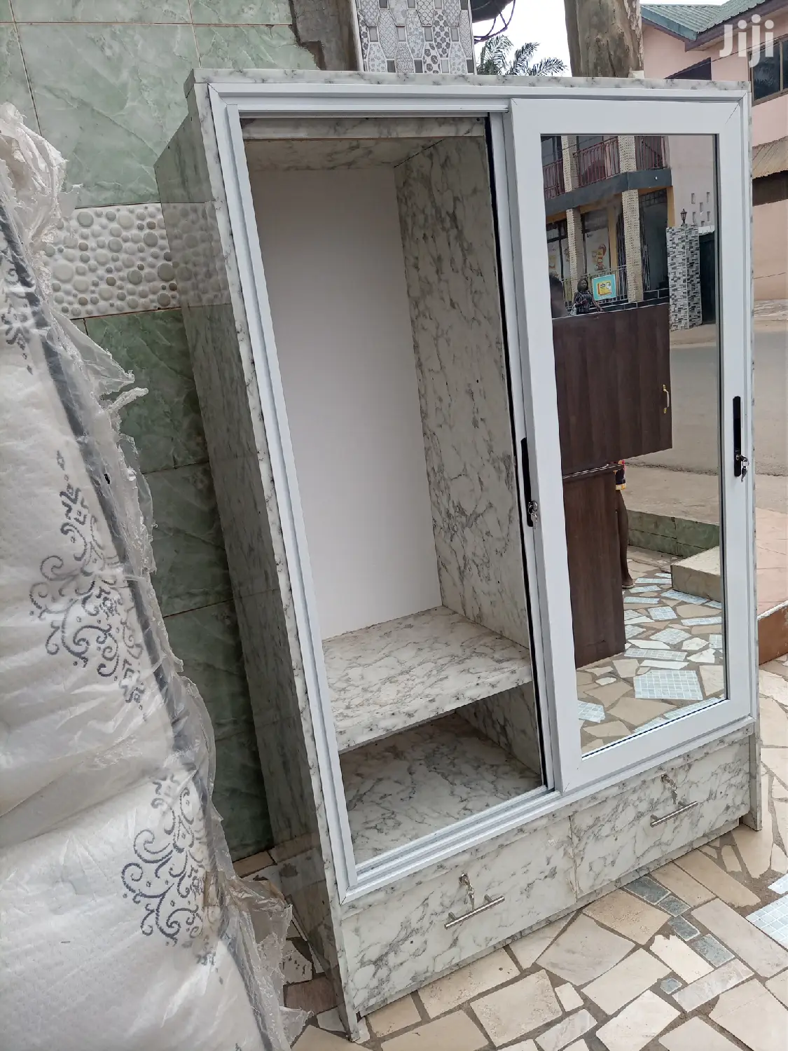Modenised Wardrobe Sliding Doors