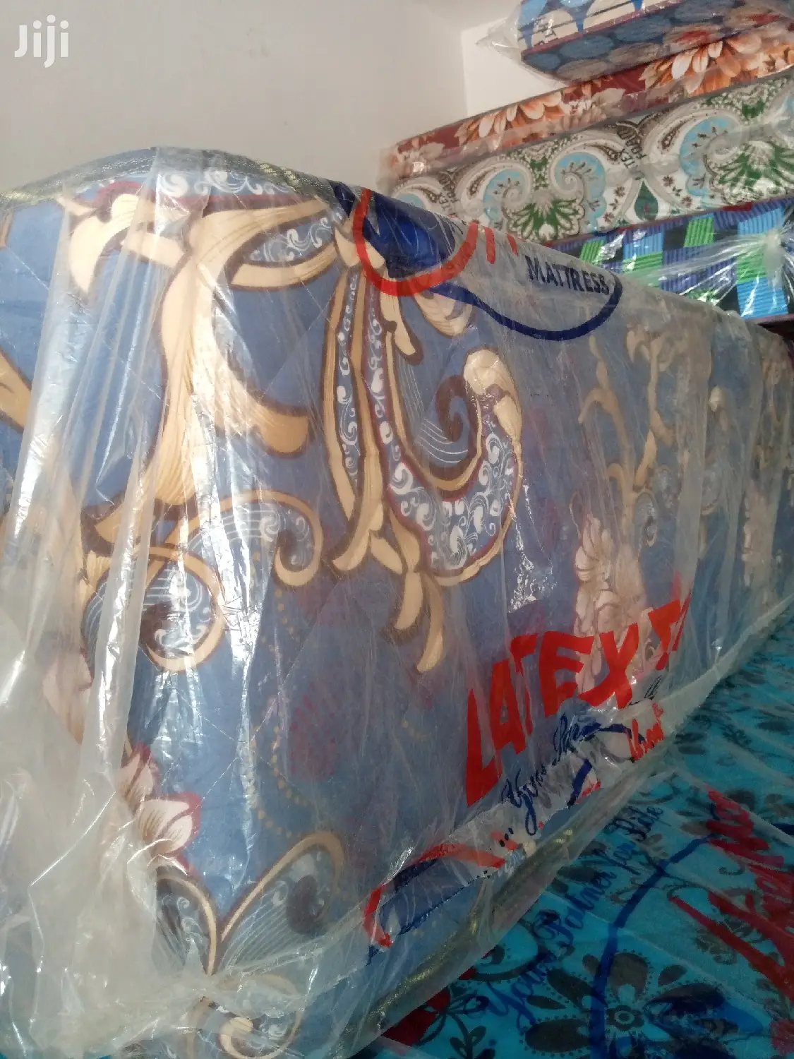 Latex Foam Mattress (20inches Thick)