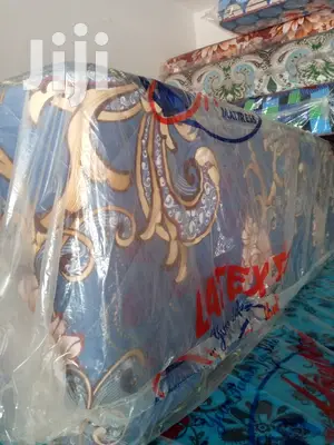 Latex Foam Mattress (20inches Thick)