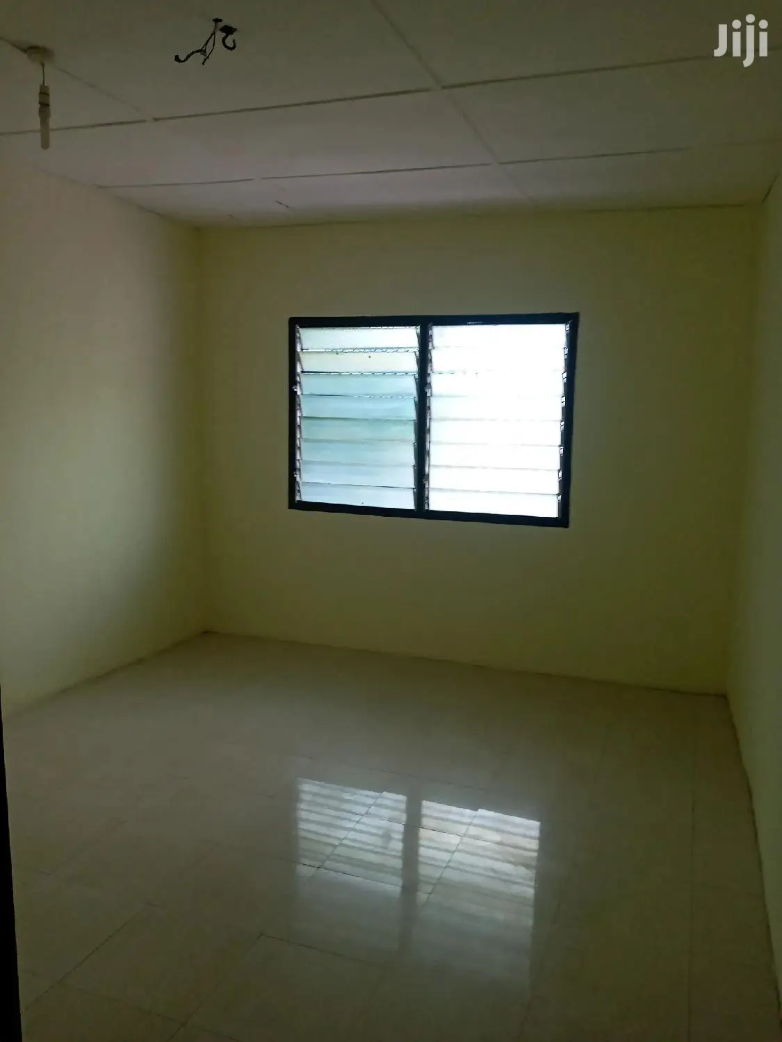 Extreme Chamber and Hall S/C Dansoman