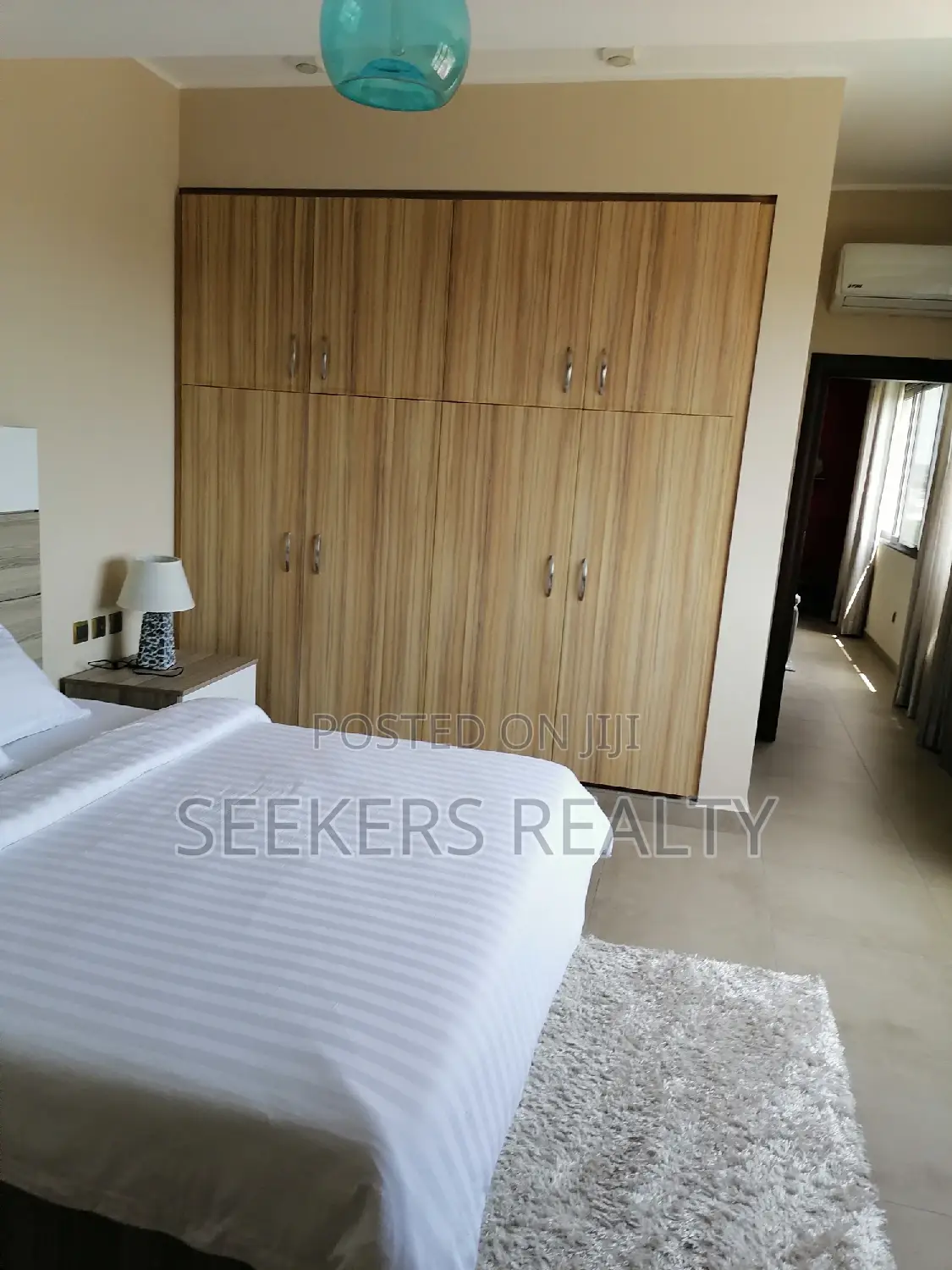 Furnished 2bdrm Penthouse in Seekers Realty, Osu for rent