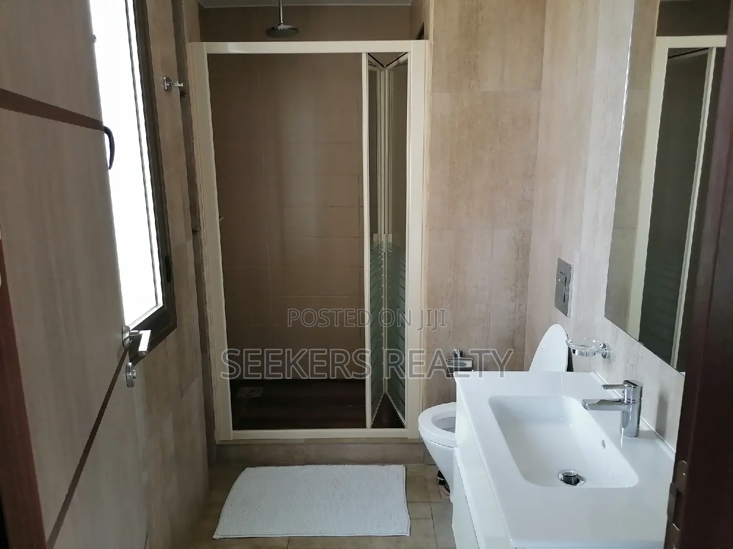 Furnished 2bdrm Penthouse in Seekers Realty, Osu for rent