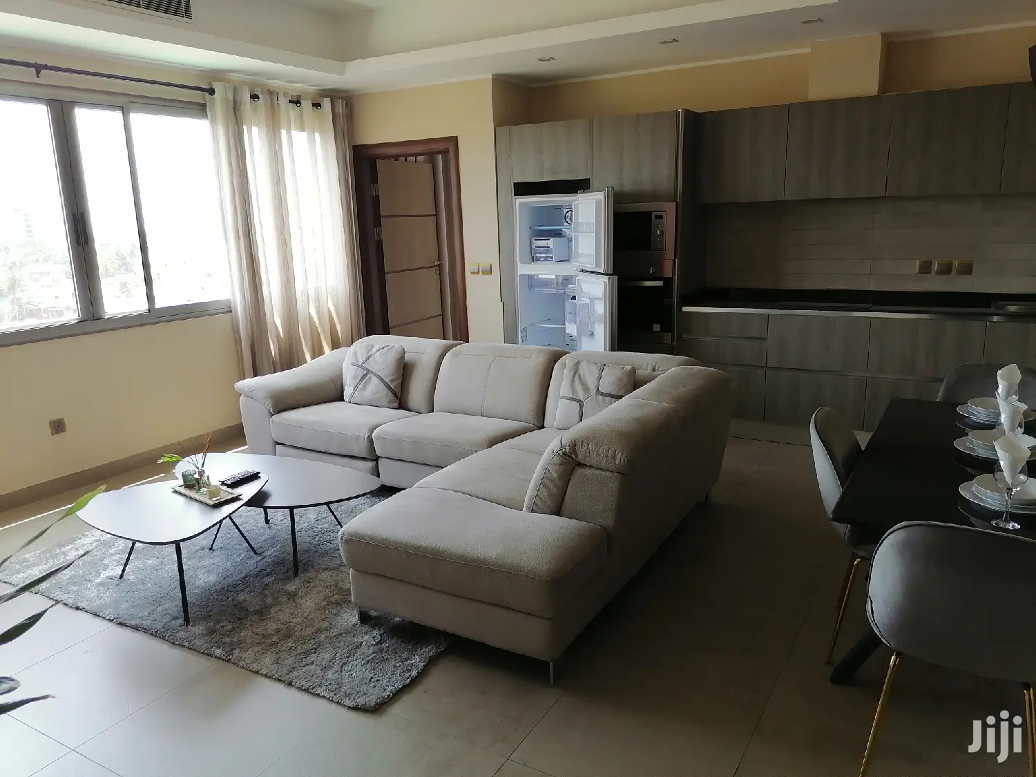 Furnished 2bdrm Penthouse in Seekers Realty, Osu for rent