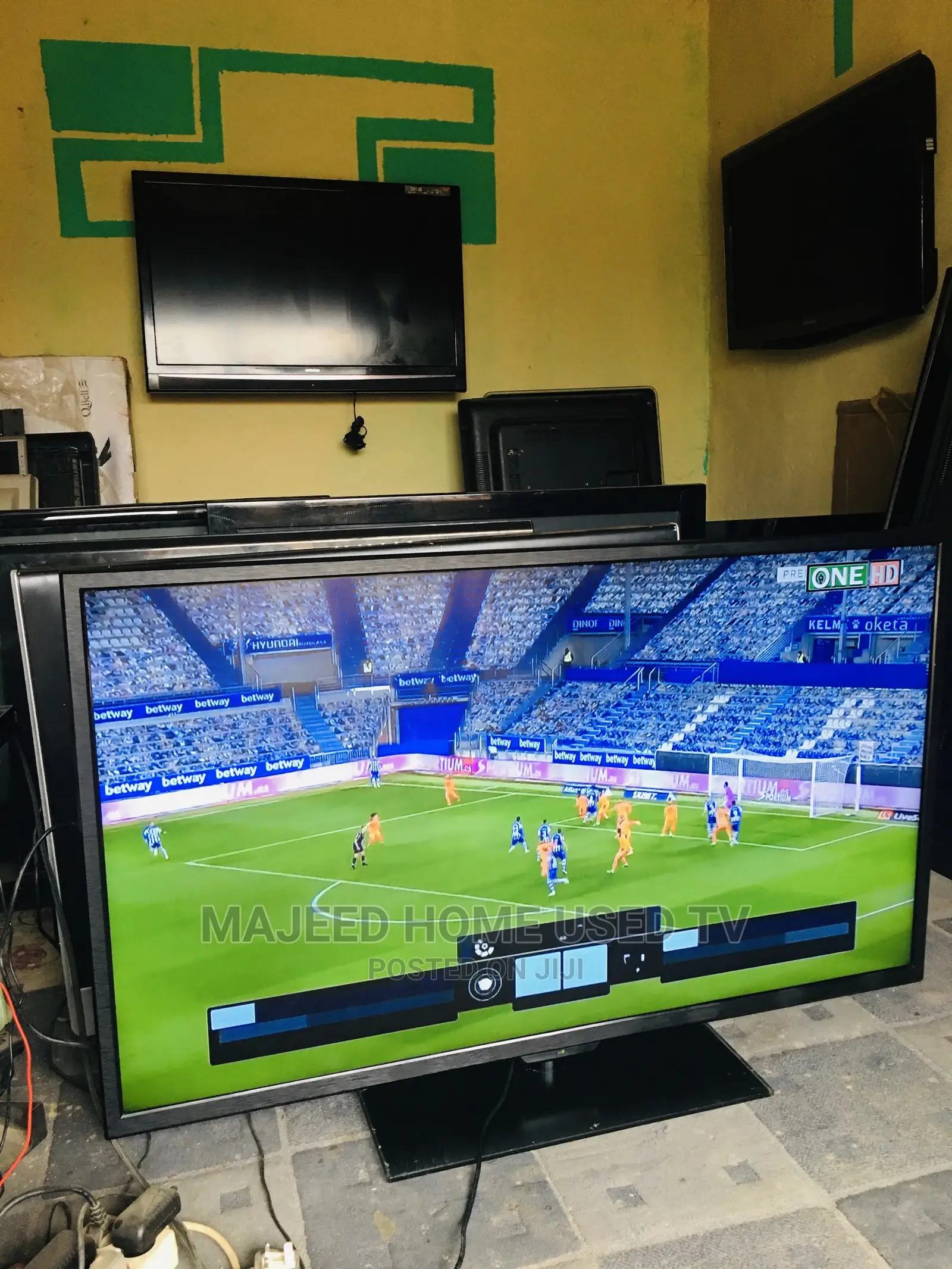 49inches JVC Slim LES Digital Tv