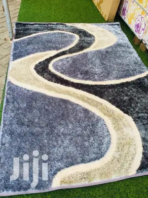 Centre Carpet