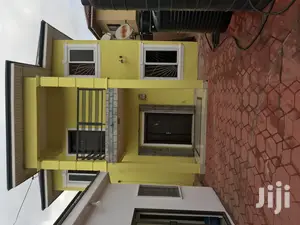 Executives 4 Bedrooms House For Sale