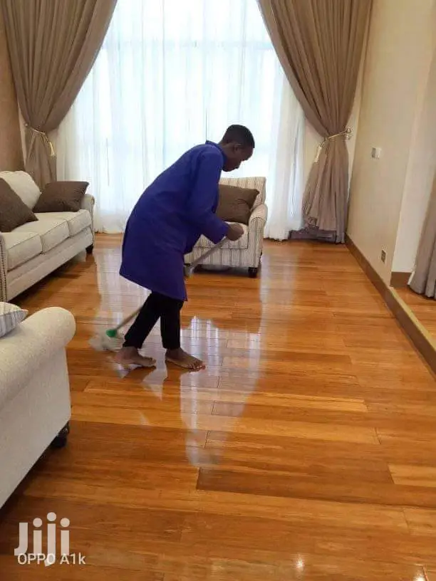 Floor Tiles Cleaning